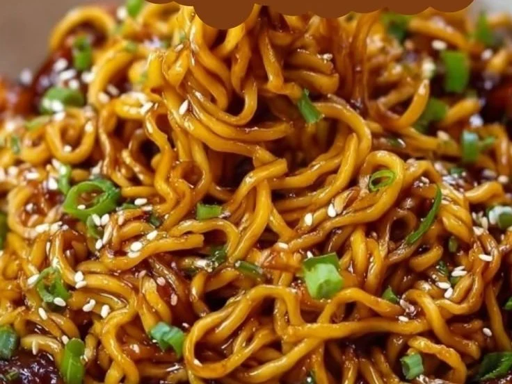 Sticky Garlic Chicken Noodles