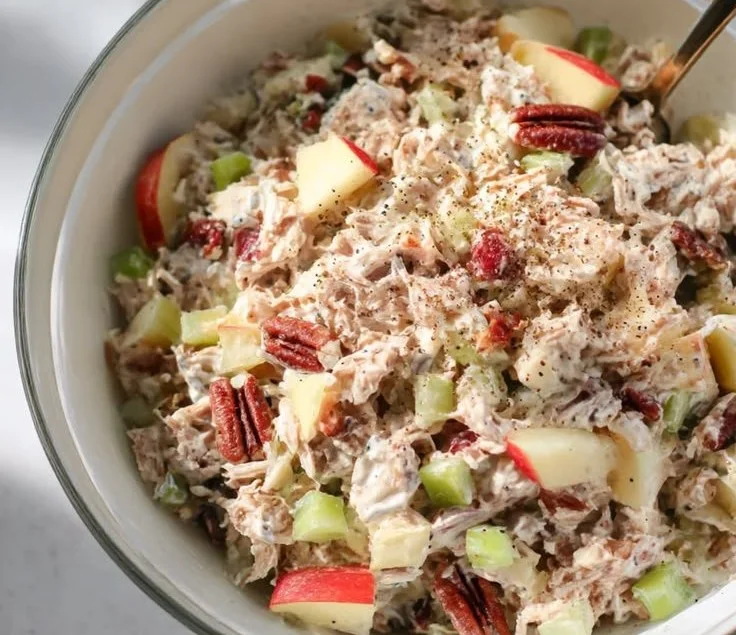 Crisp Apple Tuna Salad