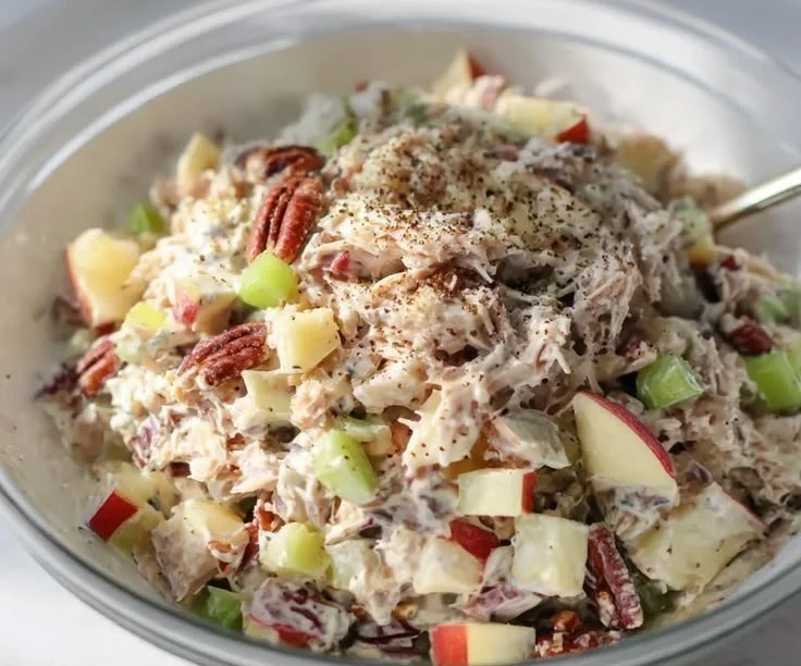 Crisp Apple Tuna Salad