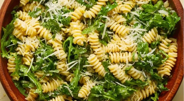 Lemon Arugula Pasta Salad