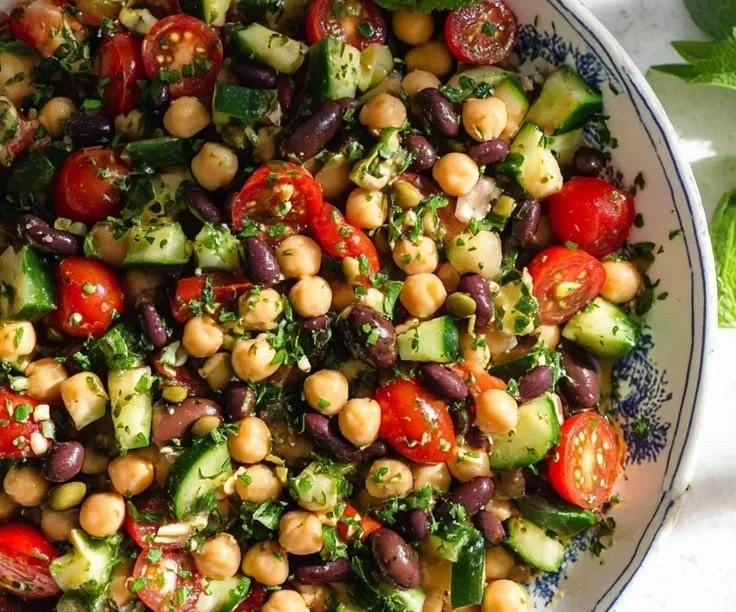 Mediterranean Chickpea Bowl